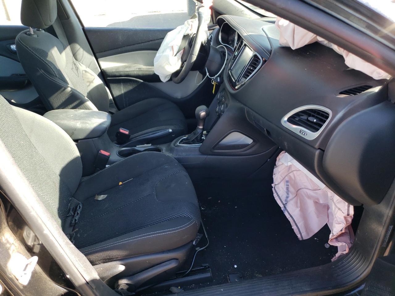 Photo 5 from auction – 2016 DODGE DART SXT with VIN 1C3CDFBBXGD606741