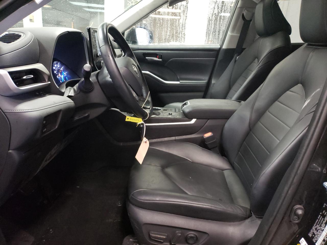 Photo 5 from auction – 2020 TOYOTA HIGHLANDER with VIN 5TDHBRCH7LS504243