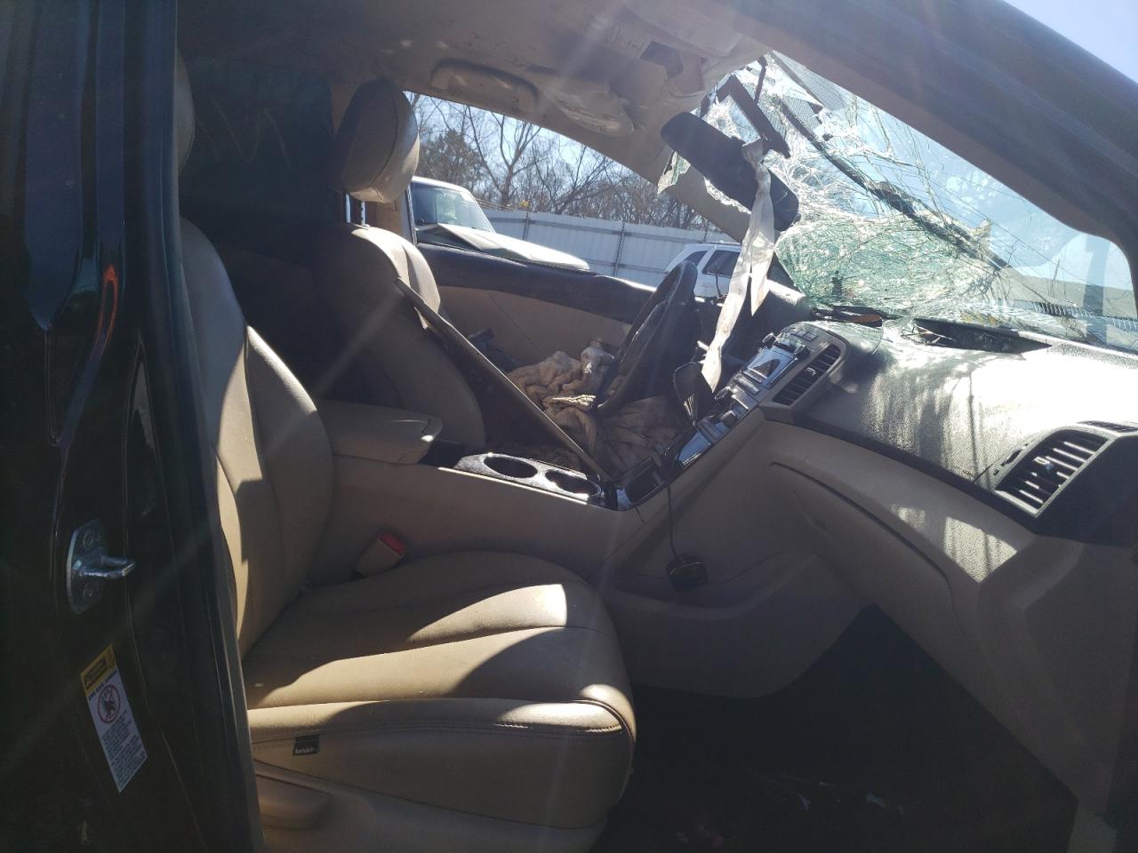 Photo 5 from auction – 2010 TOYOTA VENZA with VIN 4T3BK3BBXAU043437