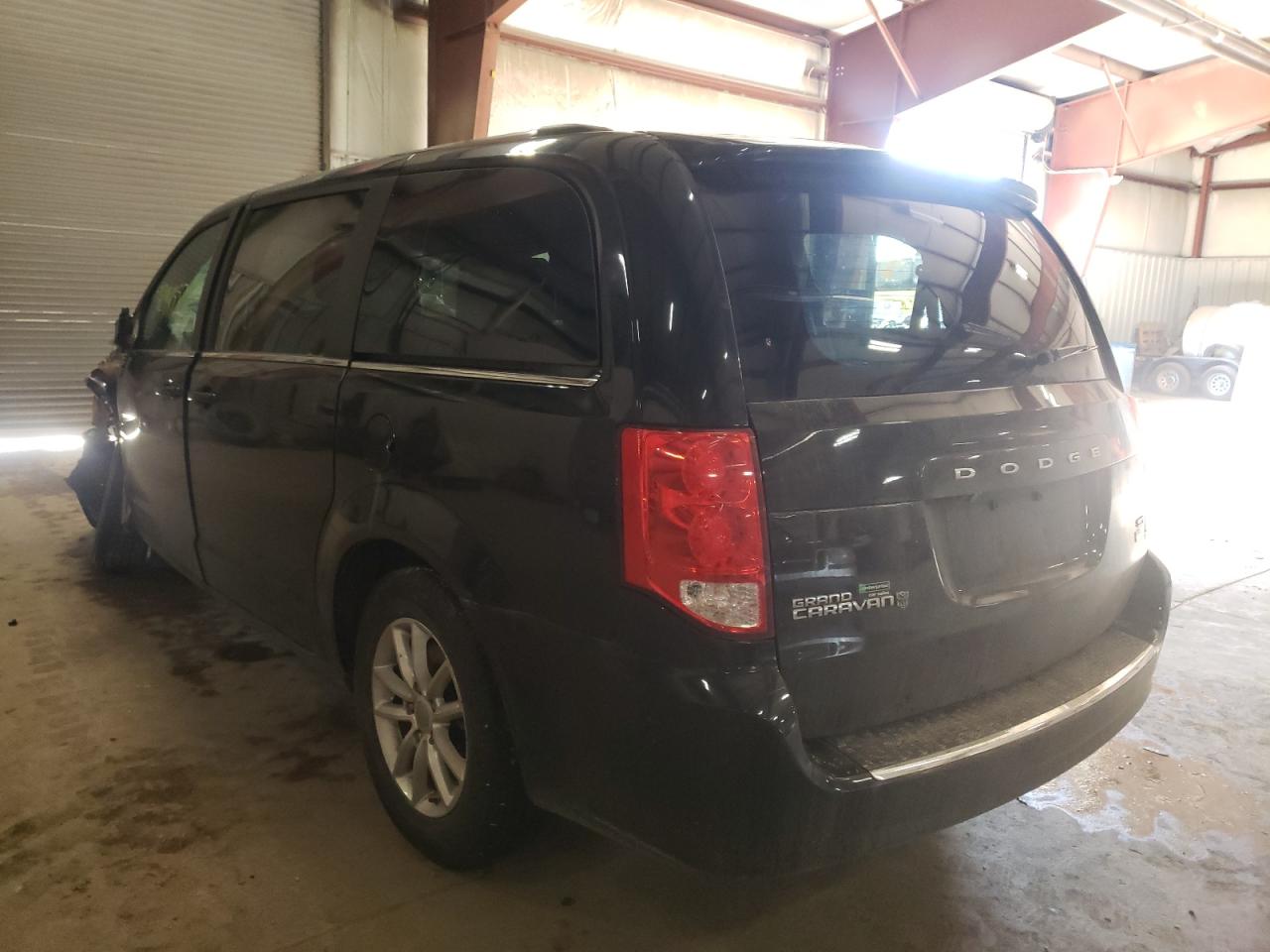Photo 3 from auction – 2019 DODGE GRAND CARA with VIN 2C4RDGCG0KR647827