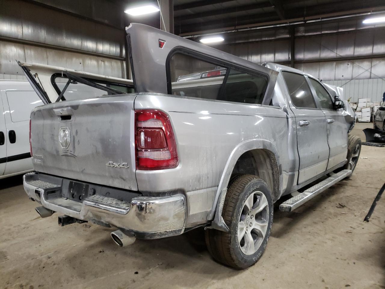 Photo 4 from auction – 2021 RAM 1500 with VIN 1C6SRFJT4MN554068