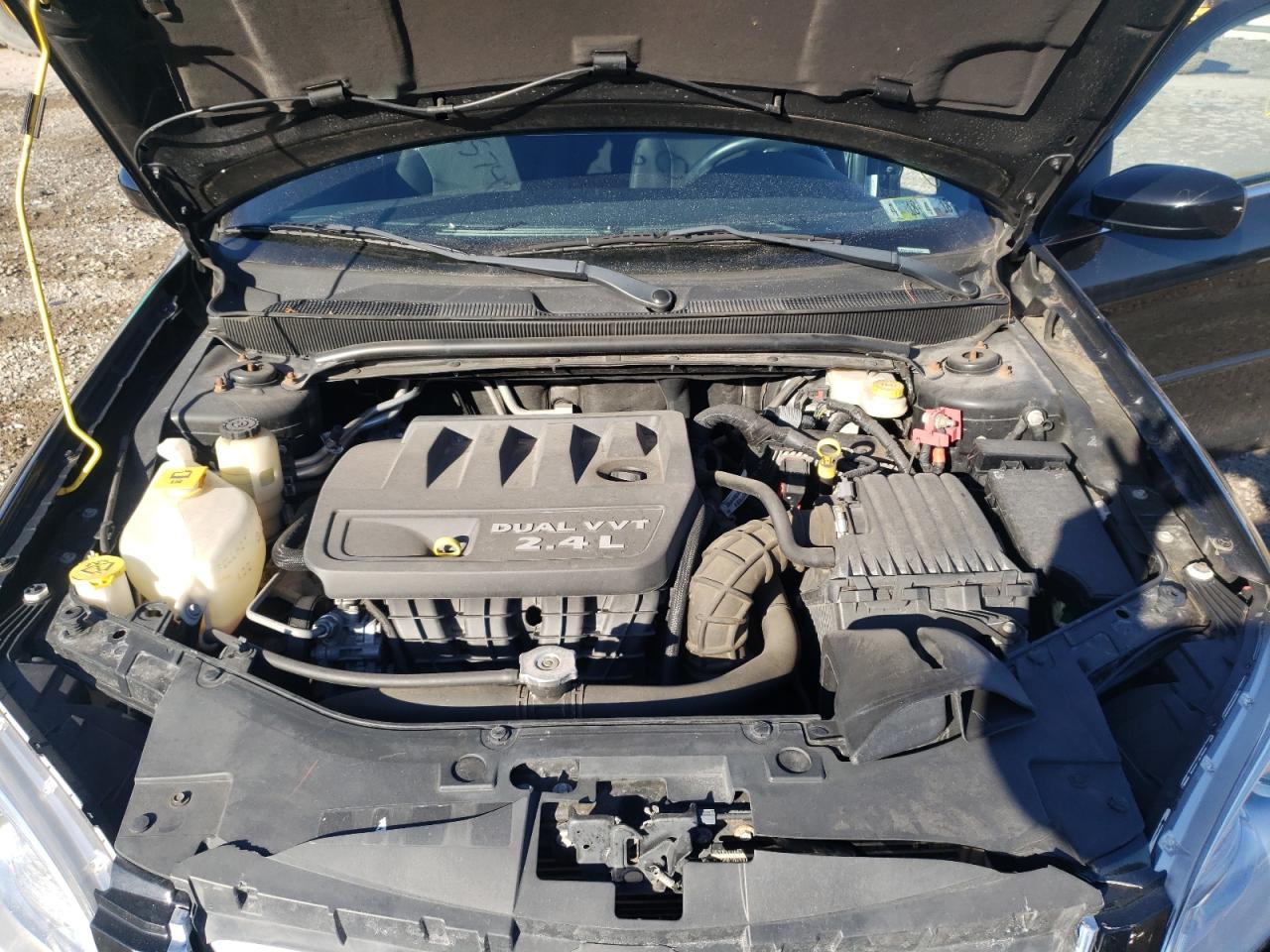 Photo 13 from auction – 2013 CHRYSLER 200 TOURIN with VIN 1C3CCBBB7DN714929