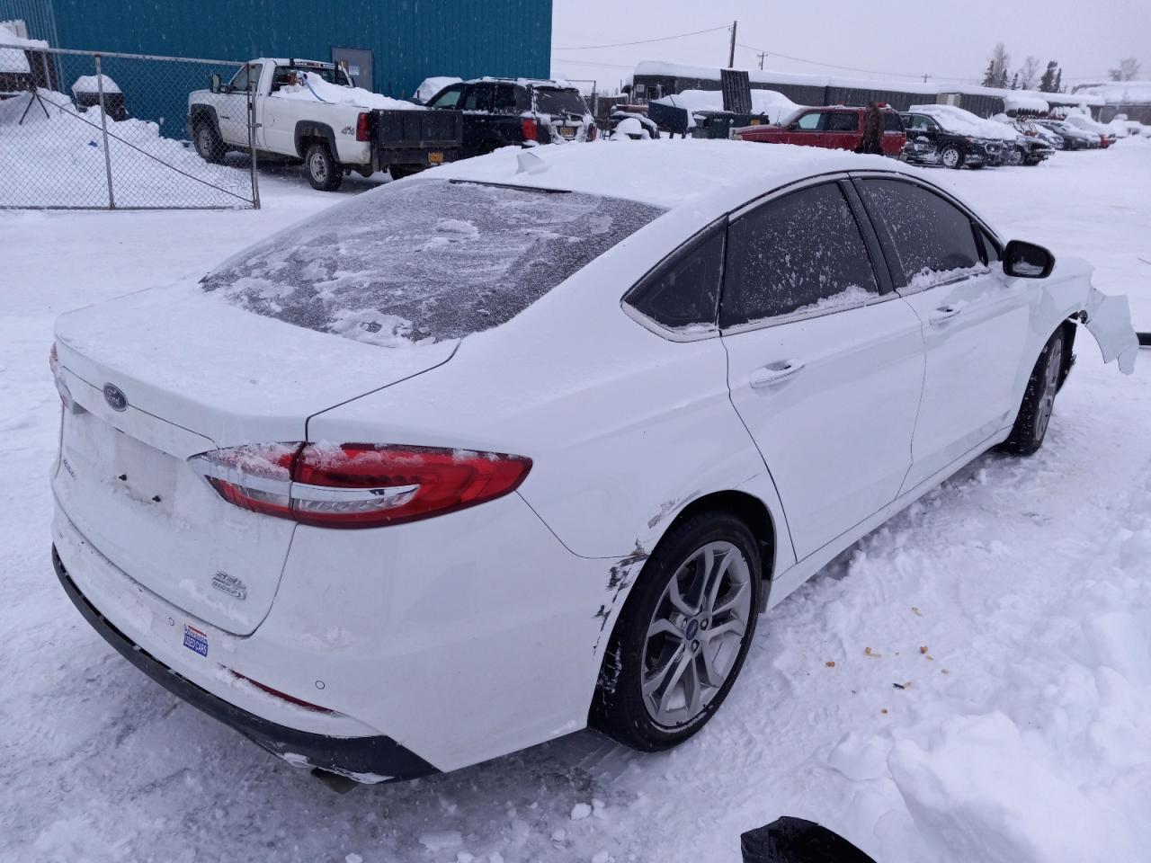 Photo 4 from auction – 2019 FORD FUSION SEL with VIN 3FA6P0CD3KR260082