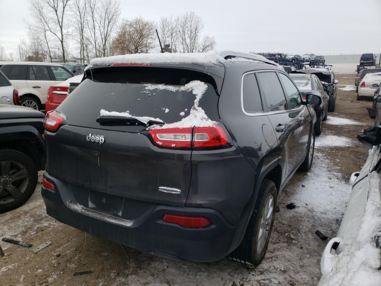 Photo 4 from auction – 2015 JEEP CHEROKEE L with VIN 1C4PJLCB5FW636803