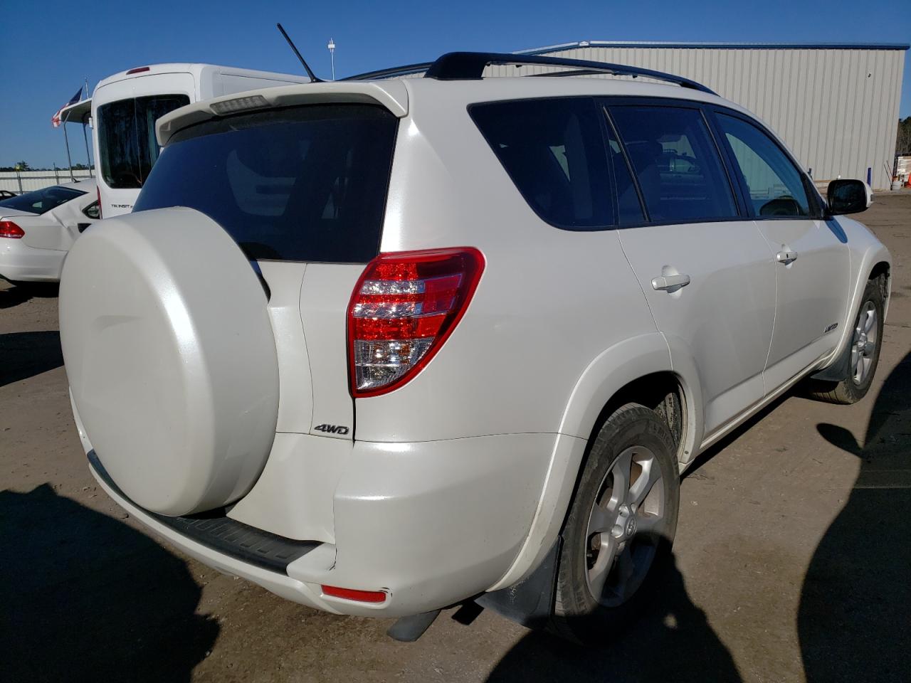 Photo 4 from auction – 2012 TOYOTA RAV4 LIMIT with VIN 2T3DK4DV5CW075494