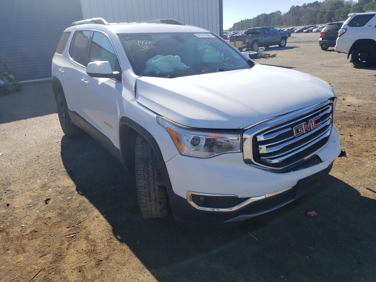 GMC ACADIA SLT 2018 with VIN 1GKKNMLS5JZ233100 - Photo from auction