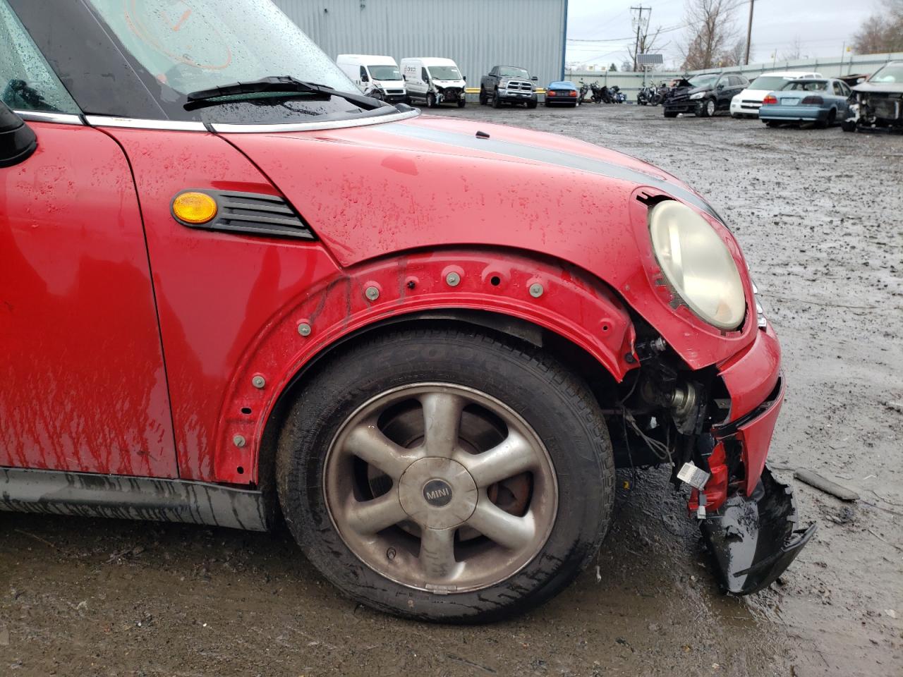 Photo 9 from auction – 2008 MINI COOPER with VIN WMWMF33578TT63735