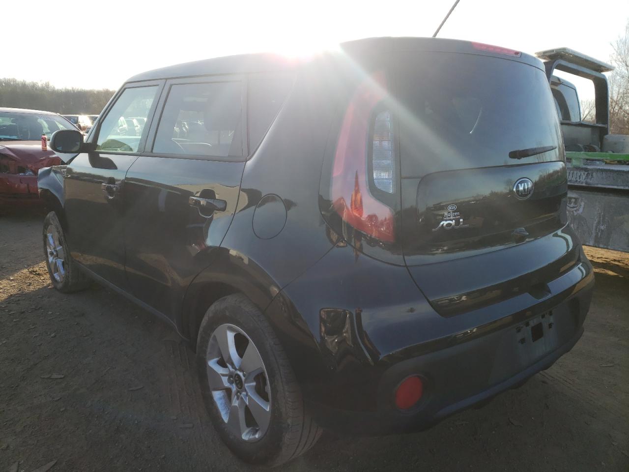 Photo 3 from auction – 2018 KIA SOUL with VIN KNDJN2A28J7588787