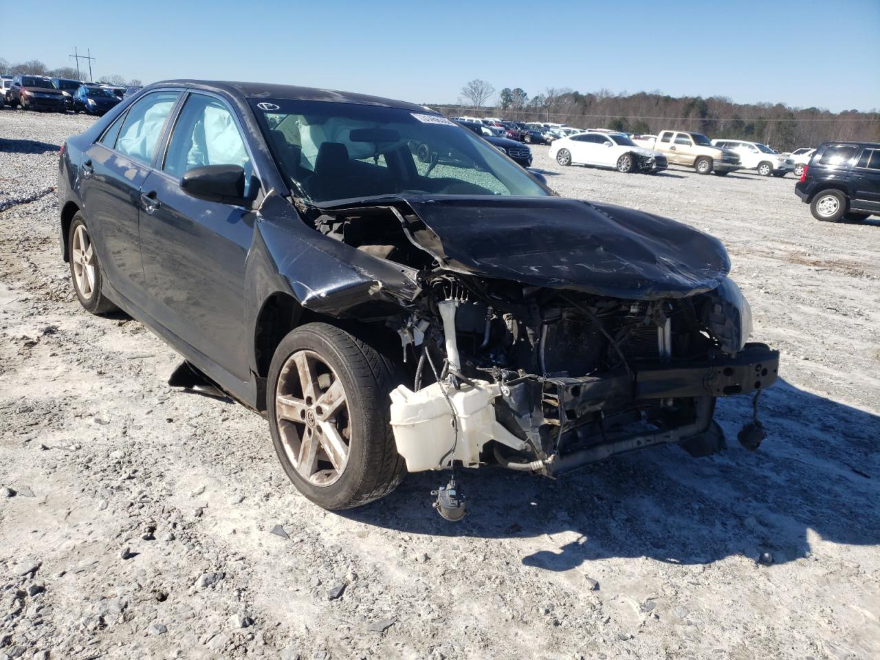Photo 1 from auction – 2014 TOYOTA CAMRY L with VIN 4T1BF1FK4EU862039