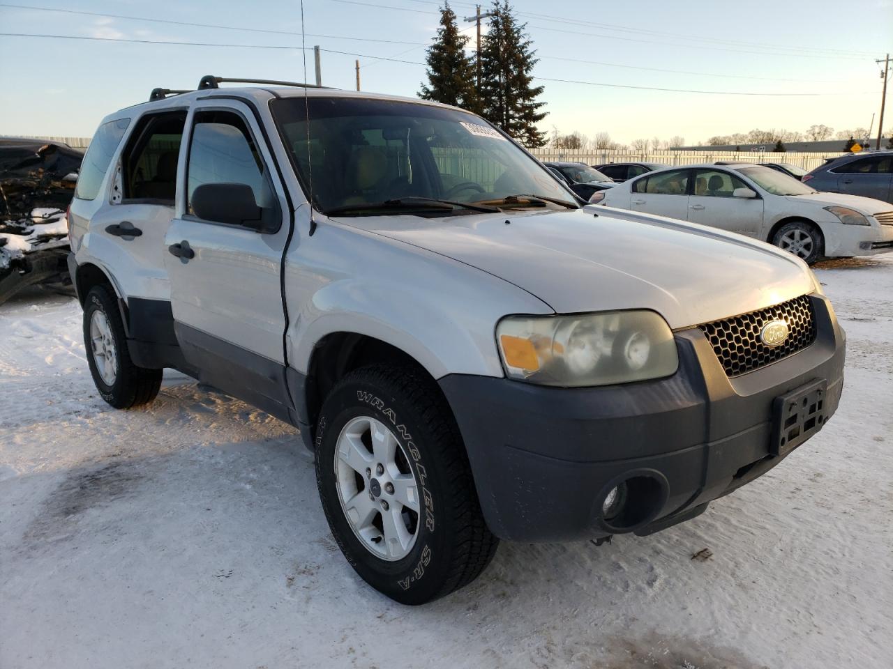 Photo 1 from auction – 2006 FORD ESCAPE XLT with VIN 1FMYU93136KC23626