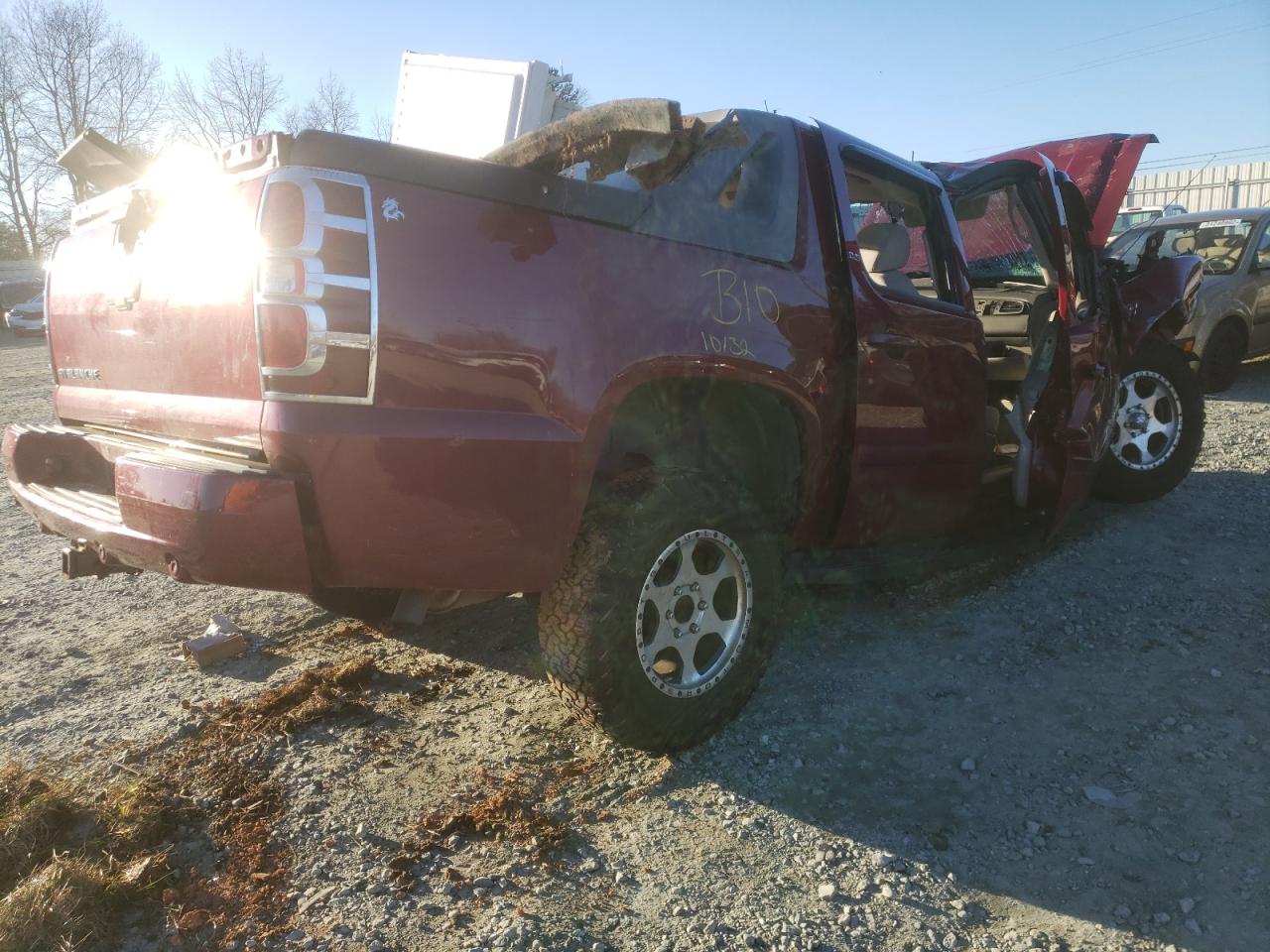 Photo 4 from auction – 2007 CHEVROLET AVALANCHE with VIN 3GNEC12J77G219270