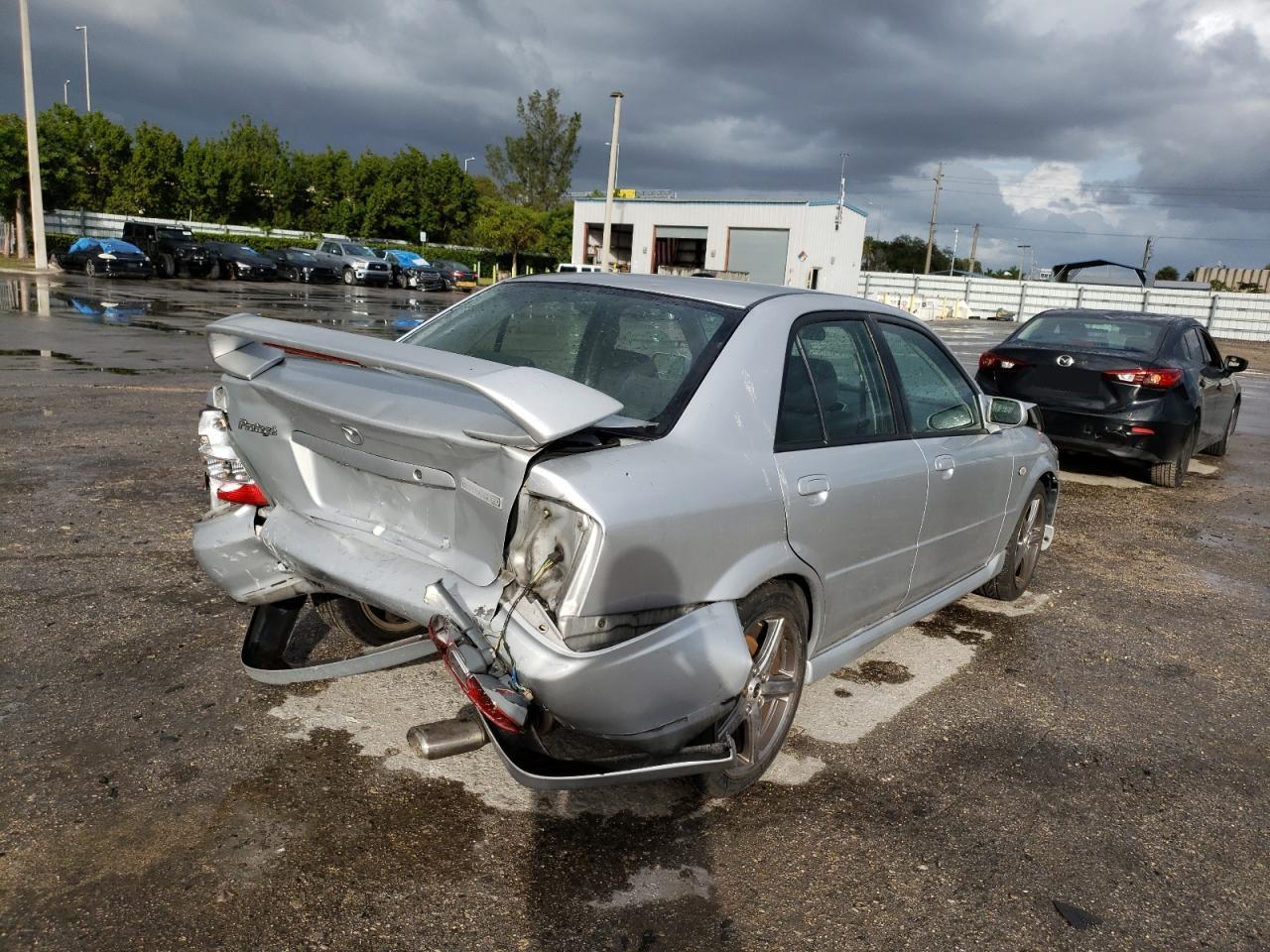 Photo 4 from auction – 2003 MAZDA PROTEGE SP with VIN JM1BJ227130648916
