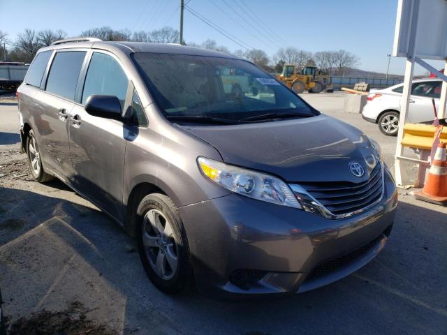 Photo 1 from auction – 2017 TOYOTA SIENNA LE with VIN 5TDKZ3DC2HS823199