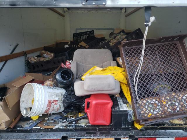 Photo 6 from auction – 2018 FORD ECONOLINE with VIN 1FDWE3FS7JDC33577