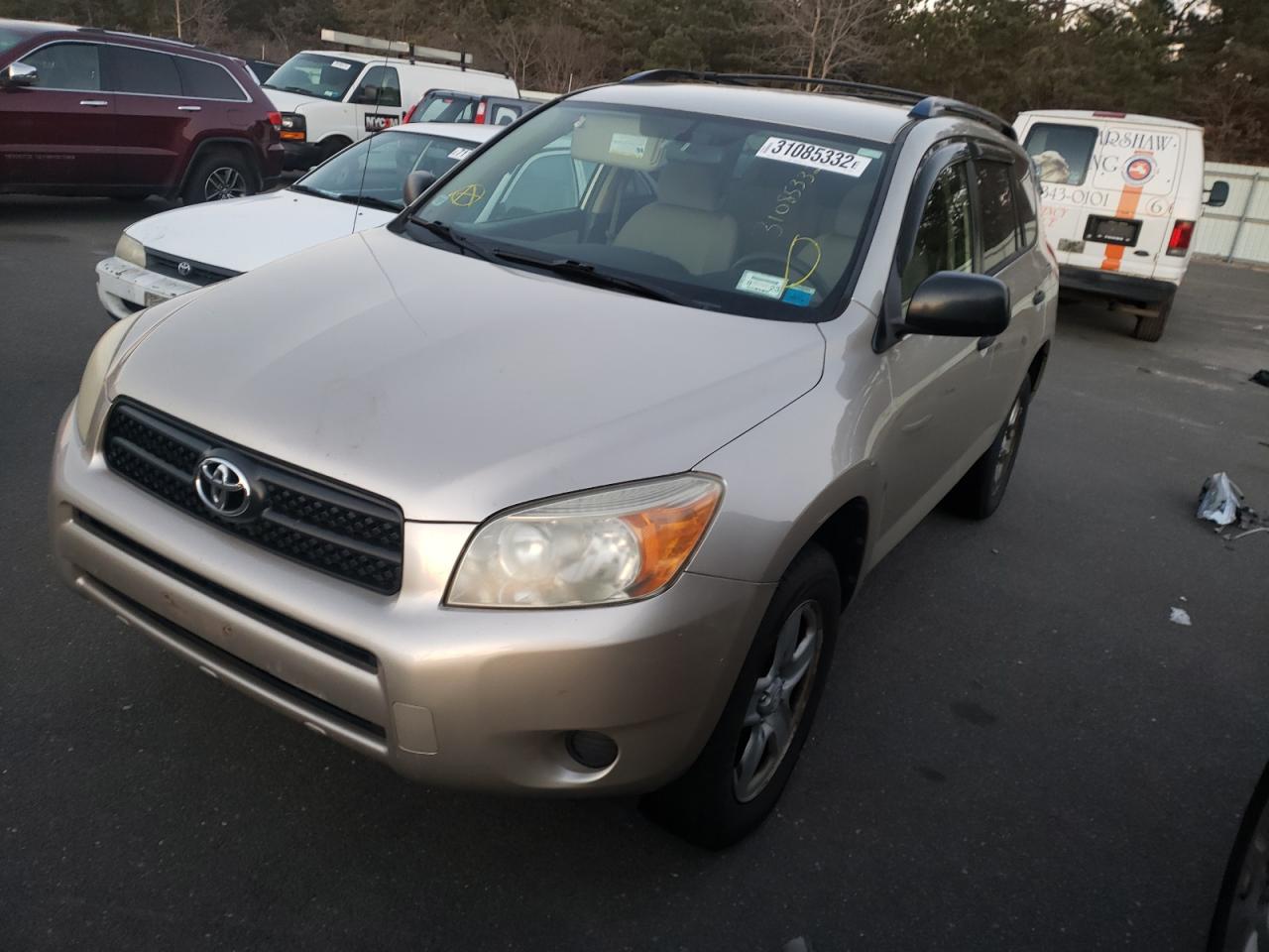 Photo 2 from auction – 2006 TOYOTA RAV4 with VIN JTMBD33V565013943