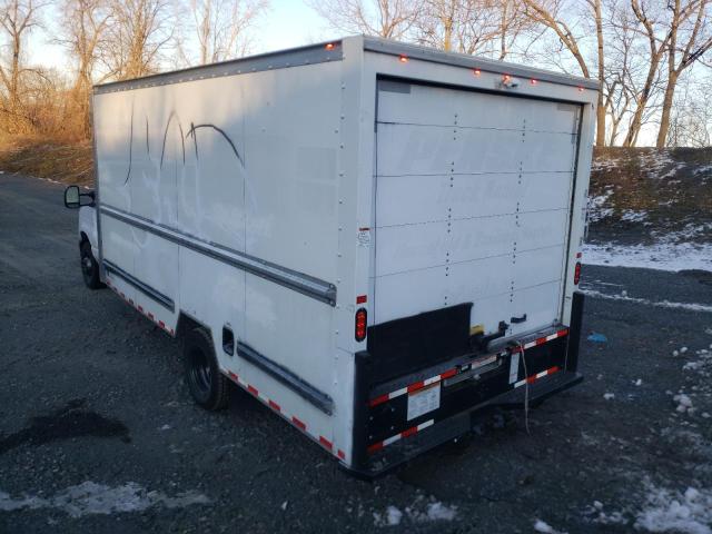 Photo 3 from auction – 2018 FORD ECONOLINE with VIN 1FDWE3FS7JDC33577