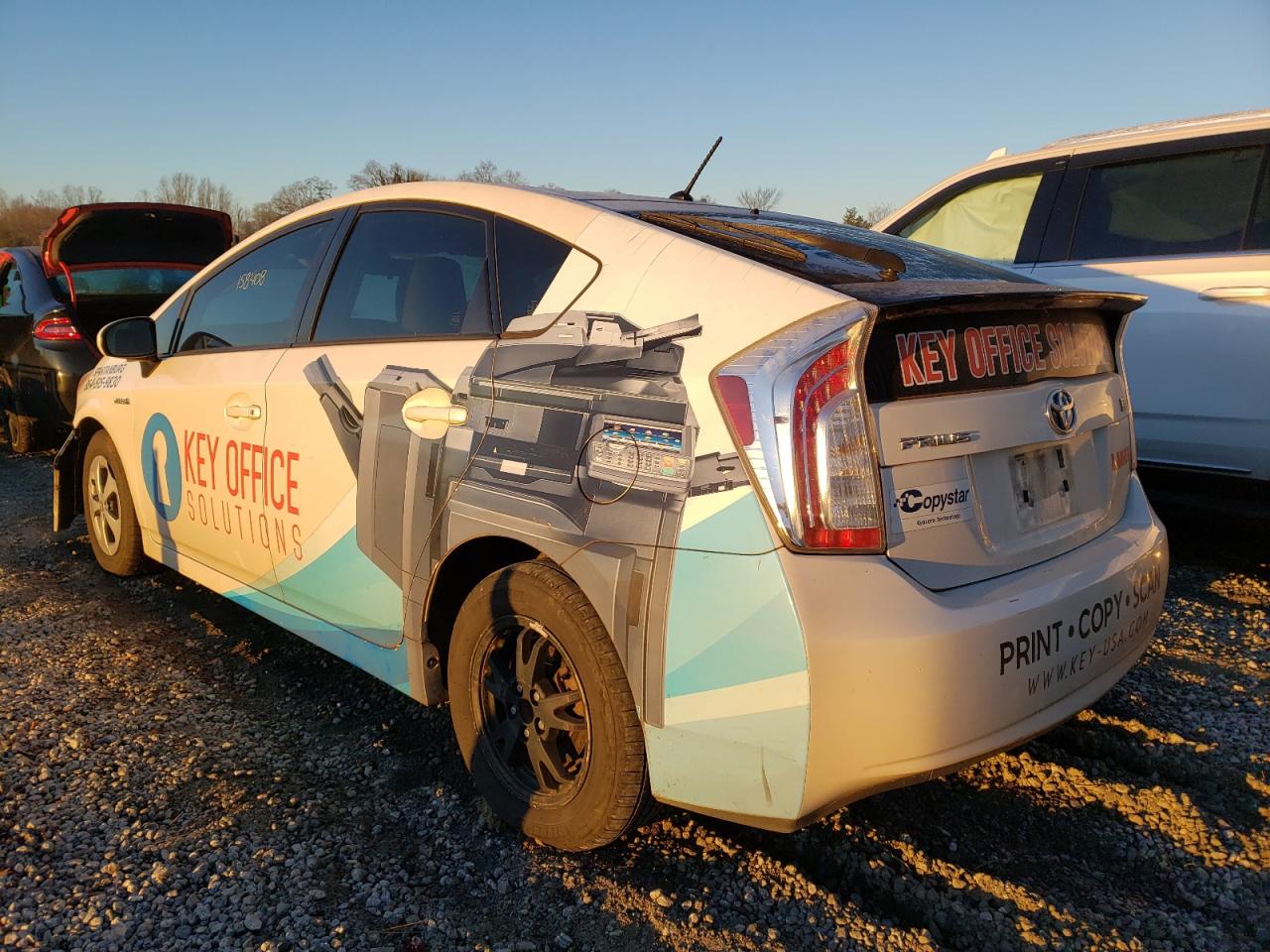 Photo 3 from auction – 2013 TOYOTA PRIUS with VIN JTDKN3DU2D5662082