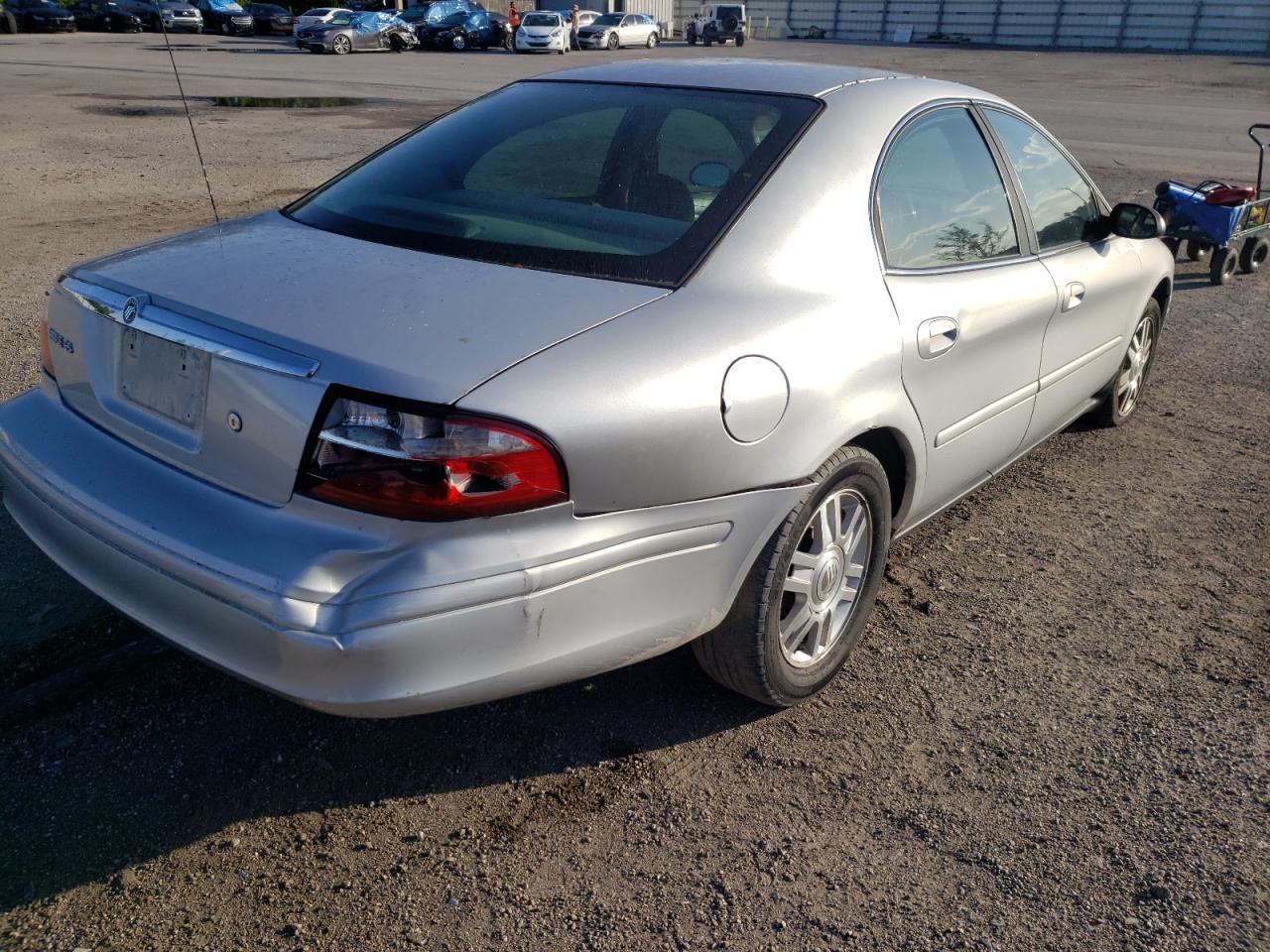Photo 4 from auction – 2005 MERCURY SABLE GS with VIN 1MEFM50245A606270