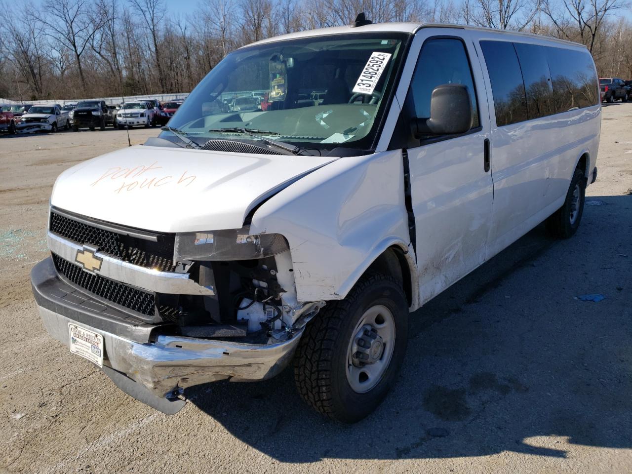 Photo 9 from auction – 2016 CHEVROLET EXPRESS G3 with VIN 1GAZGPFGXG1250407
