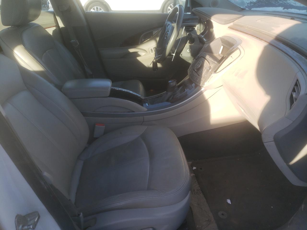 Photo 5 from auction – 2011 BUICK LACROSSE C with VIN 1G4GC5EDXBF114968