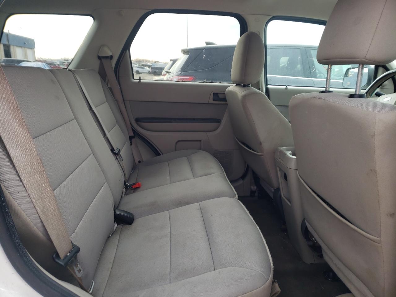 Photo 6 from auction – 2012 FORD ESCAPE XLT with VIN 1FMCU9D76CKB56318