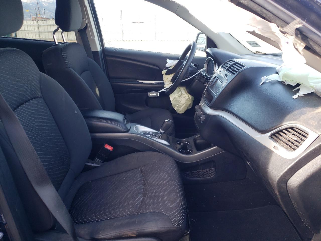 Photo 5 from auction – 2018 DODGE JOURNEY SE with VIN 3C4PDCAB2JT508169