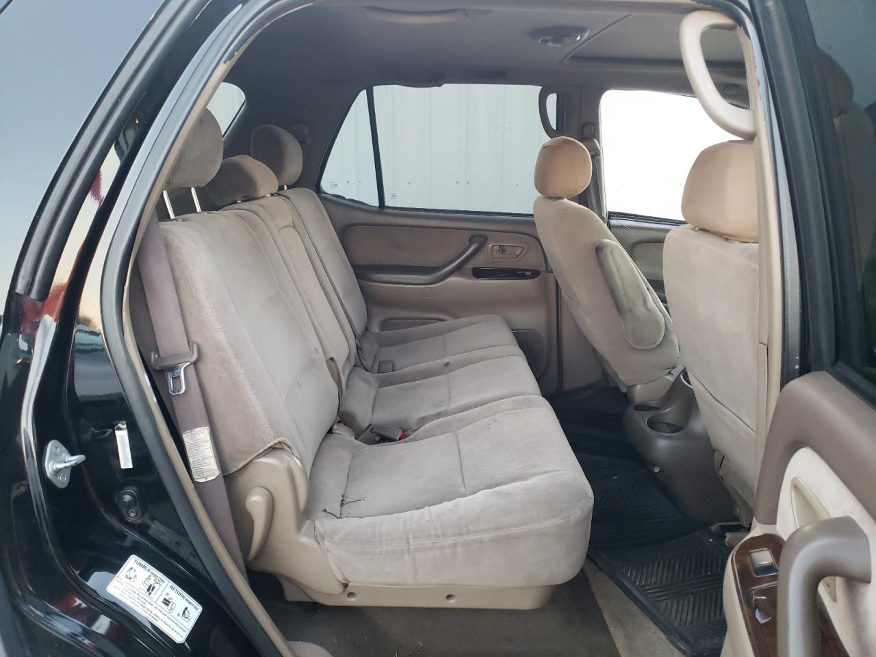 Photo 6 from auction – 2002 TOYOTA SEQUOIA SR with VIN 5TDBT44A42S087461
