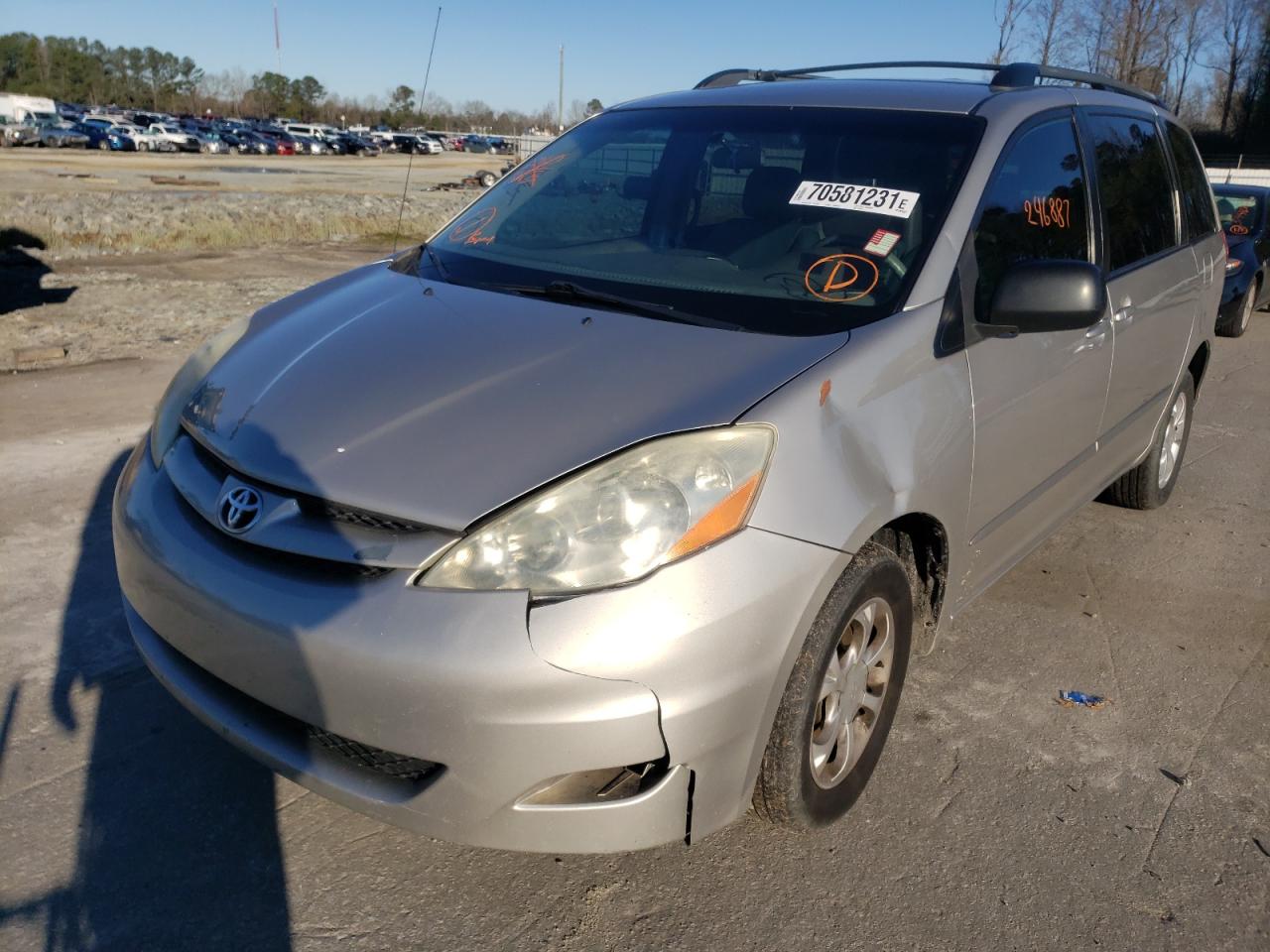 Photo 2 from auction – 2006 TOYOTA SIENNA CE with VIN 5TDZA23C96S385232