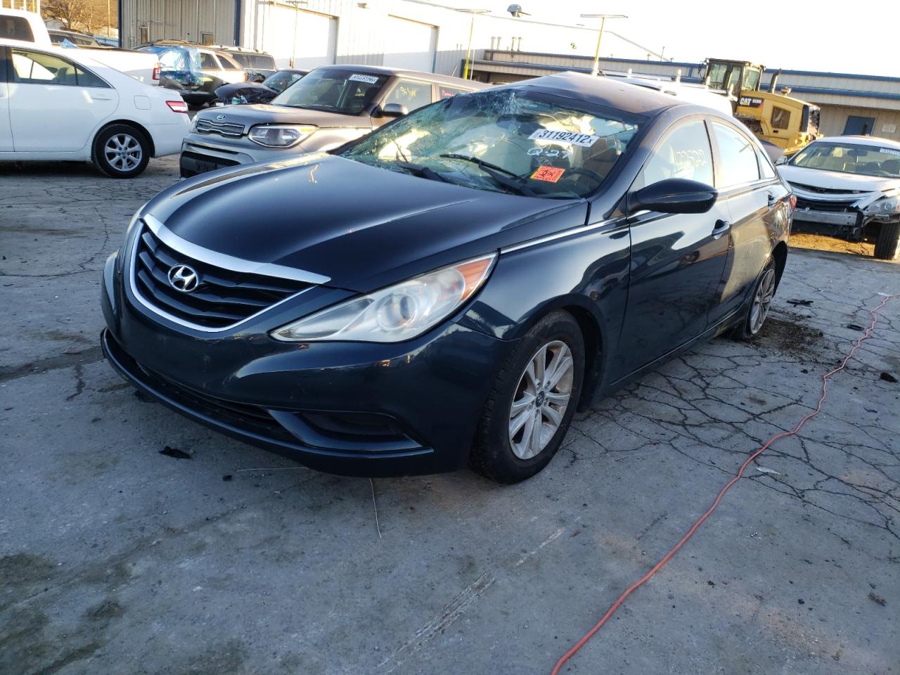 Photo 2 from auction – 2011 HYUNDAI SONATA GLS with VIN 5NPEB4ACXBH014106