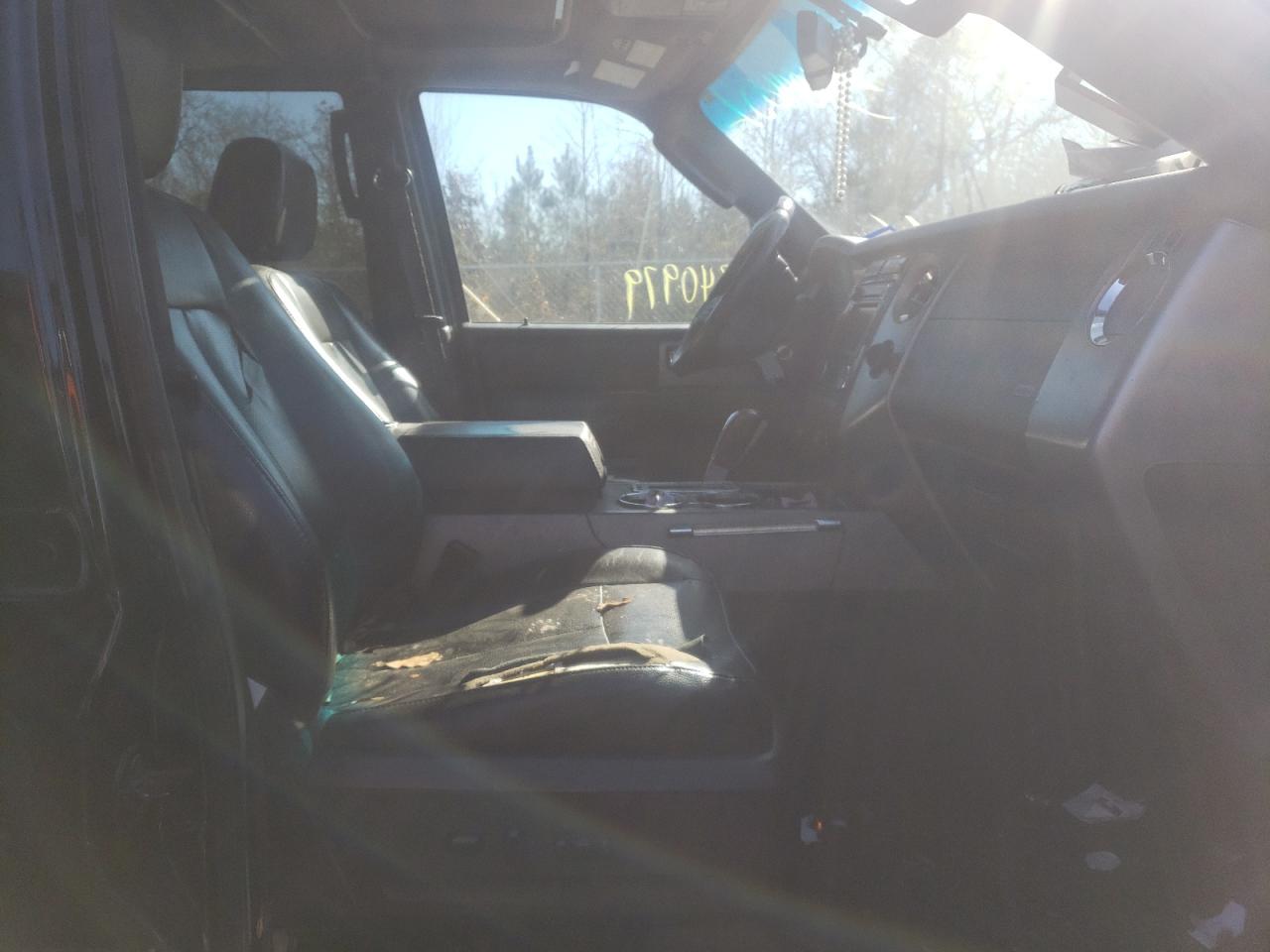 Zdjęcie 5 z aukcji – 2008 FORD EXPEDITION z VIN 1FMFU20568LA46525