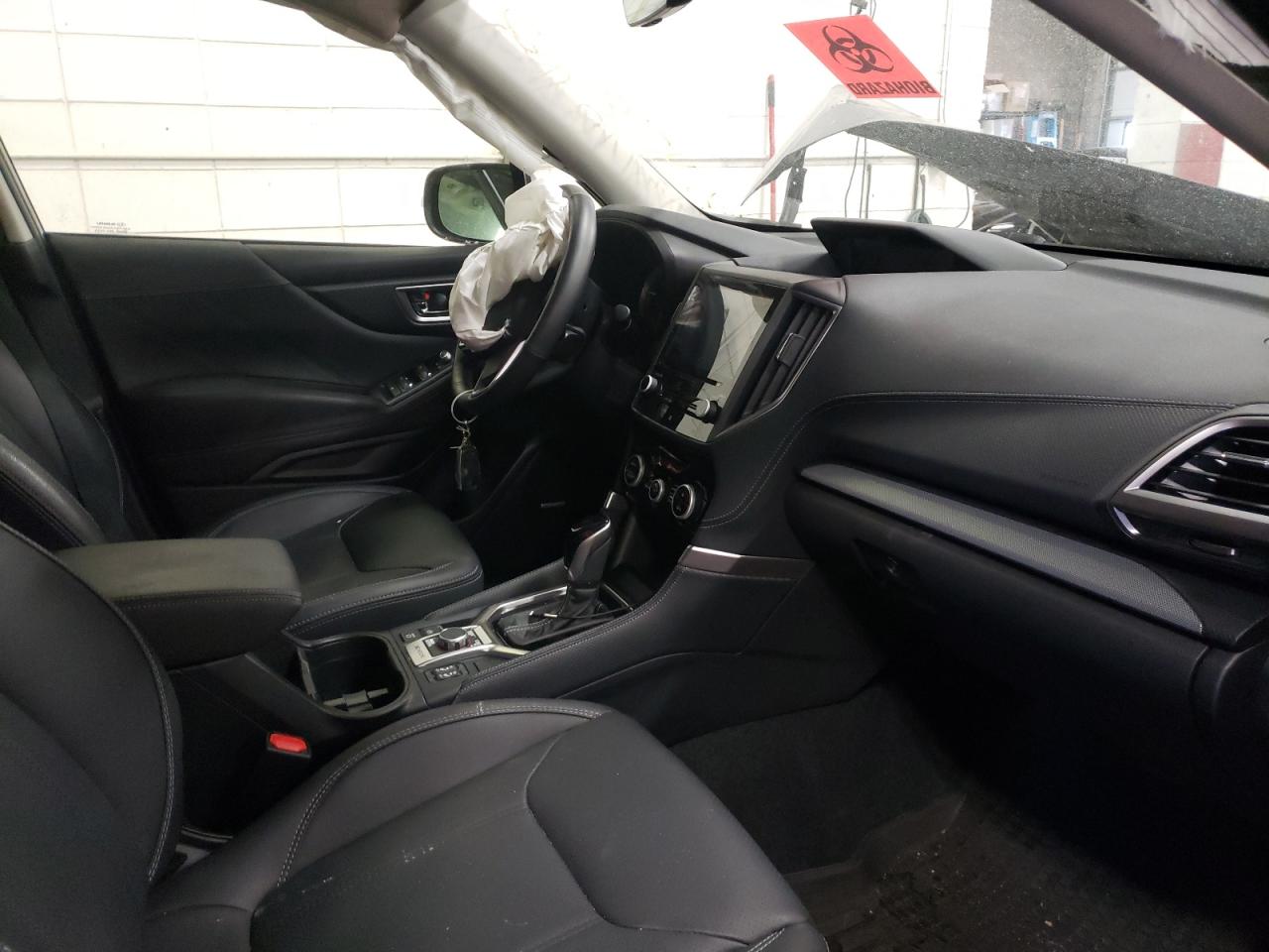 Photo 5 from auction – 2020 SUBARU FORESTER L with VIN JF2SKAUC7LH603371