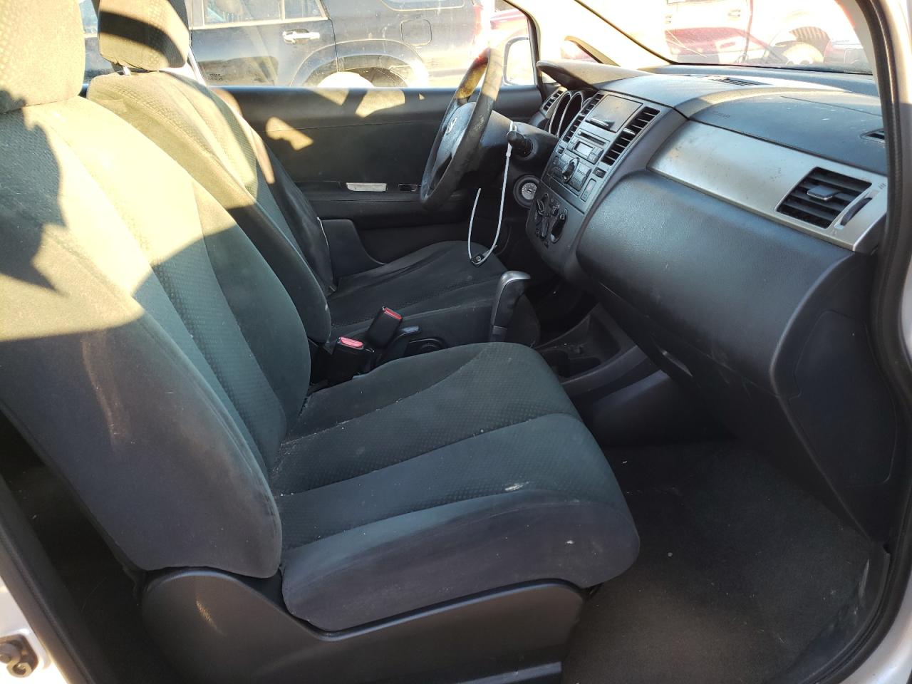 Photo 5 from auction – 2012 NISSAN VERSA S with VIN 3N1BC1CP1CK282860
