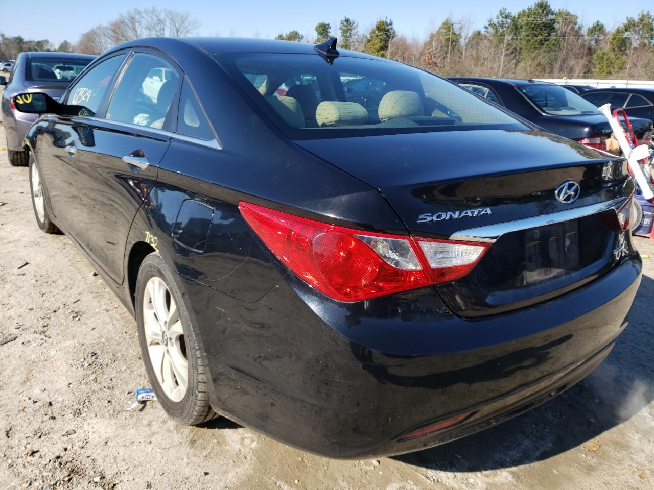 Photo 3 from auction – 2011 HYUNDAI SONATA SE with VIN 5NPEC4AC1BH138780