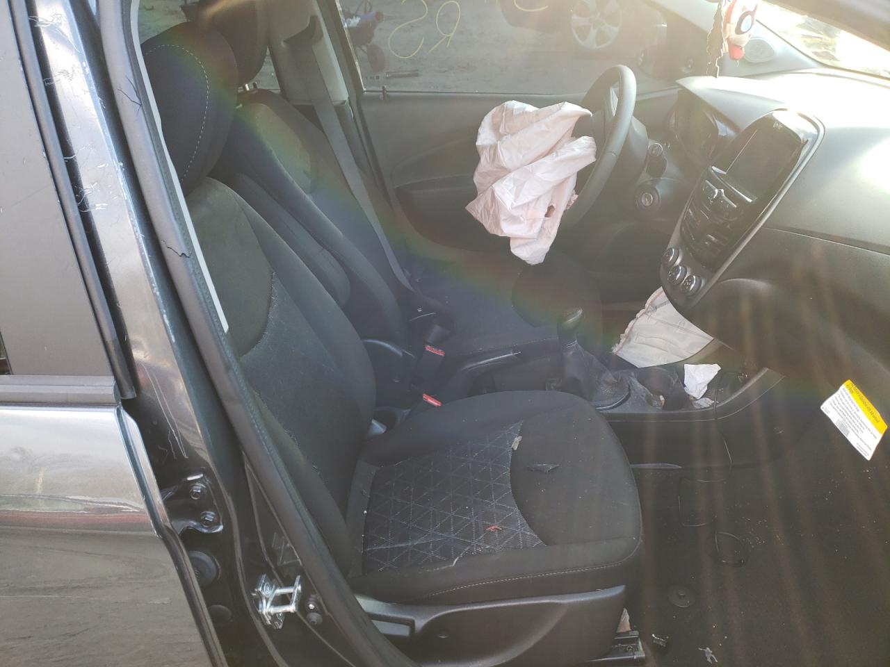Zdjęcie 5 z aukcji – 2019 CHEVROLET SPARK z VIN KL8CA6SAXKC733802