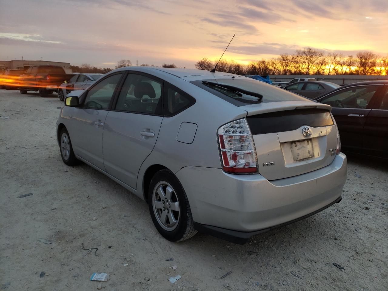 Photo 3 from auction – 2008 TOYOTA PRIUS with VIN JTDKB20U587764401