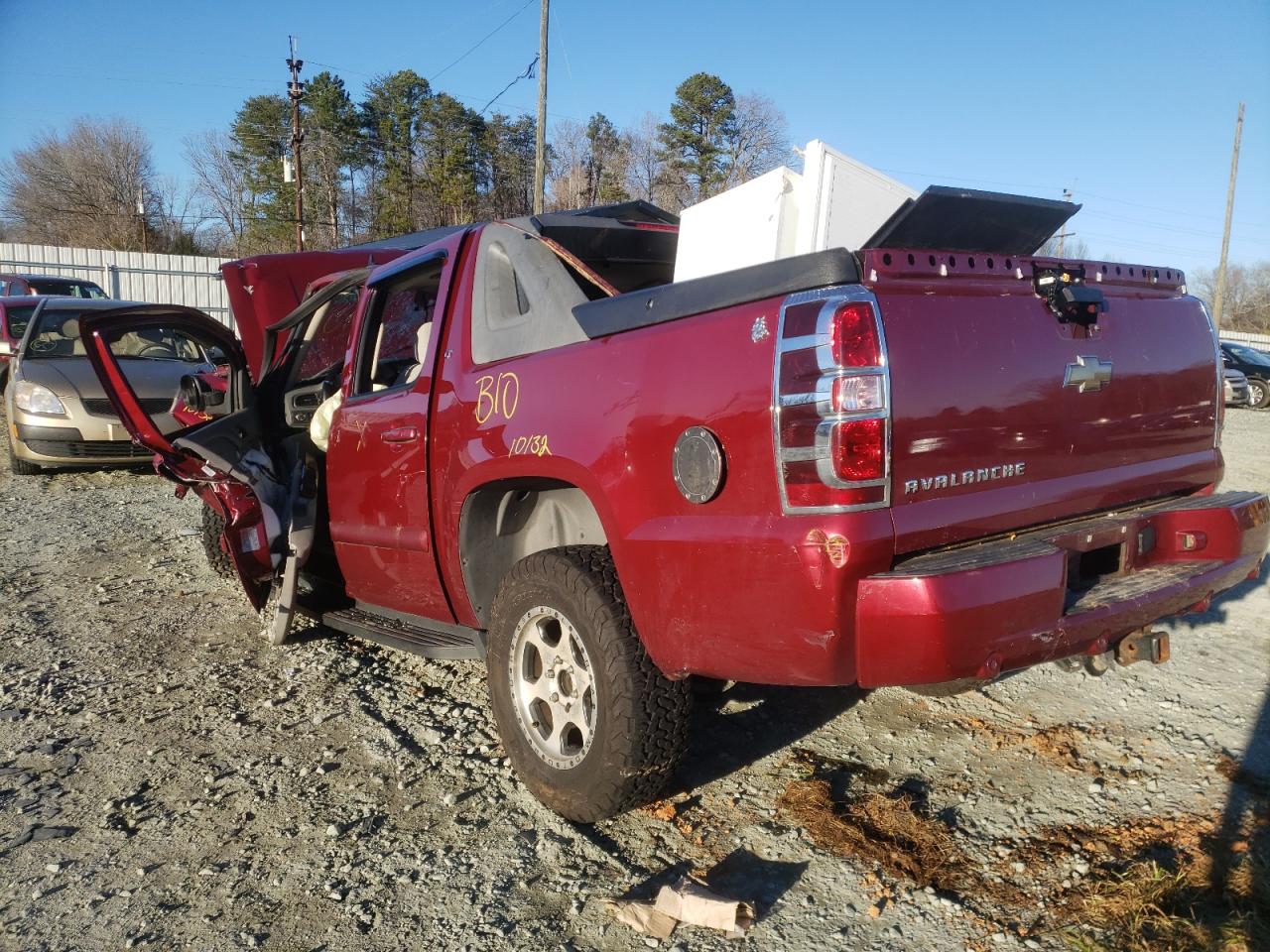 Photo 3 from auction – 2007 CHEVROLET AVALANCHE with VIN 3GNEC12J77G219270