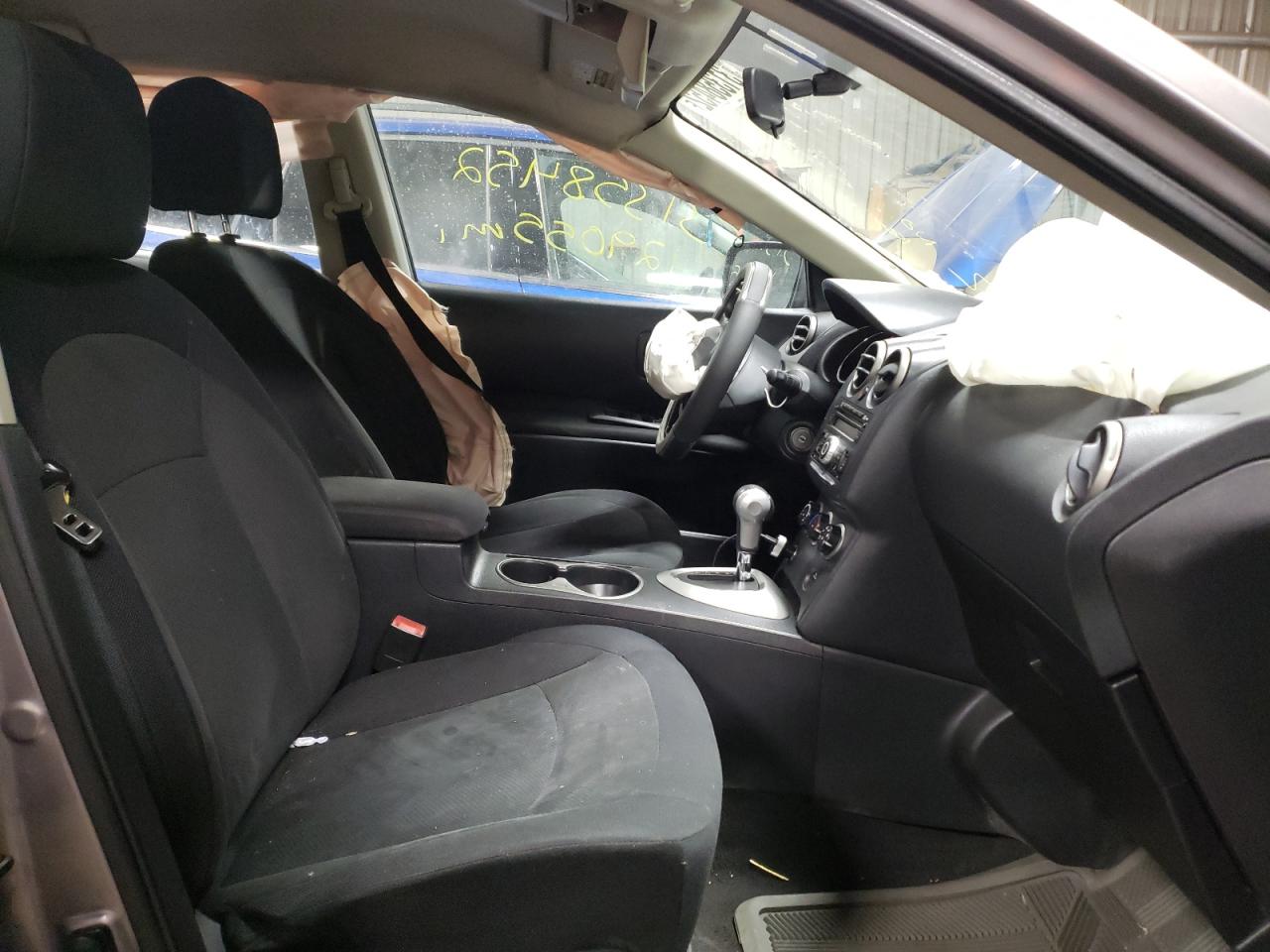 Photo 5 from auction – 2011 NISSAN ROGUE S with VIN JN8AS5MT1BW564132