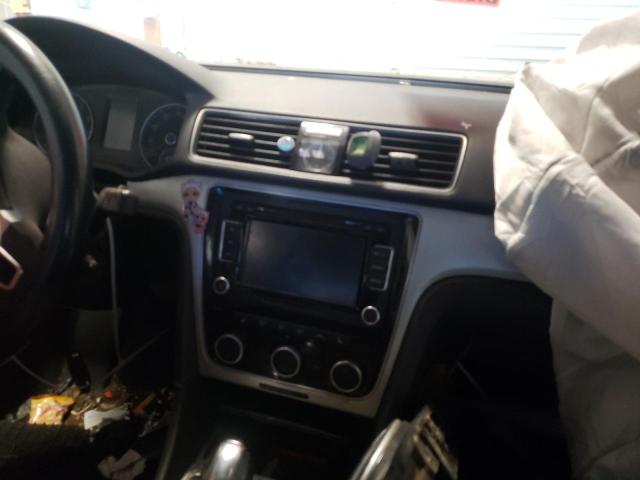 Photo 9 from auction – 2012 VOLKSWAGEN PASSAT SE with VIN 1VWBH7A3XCC096366