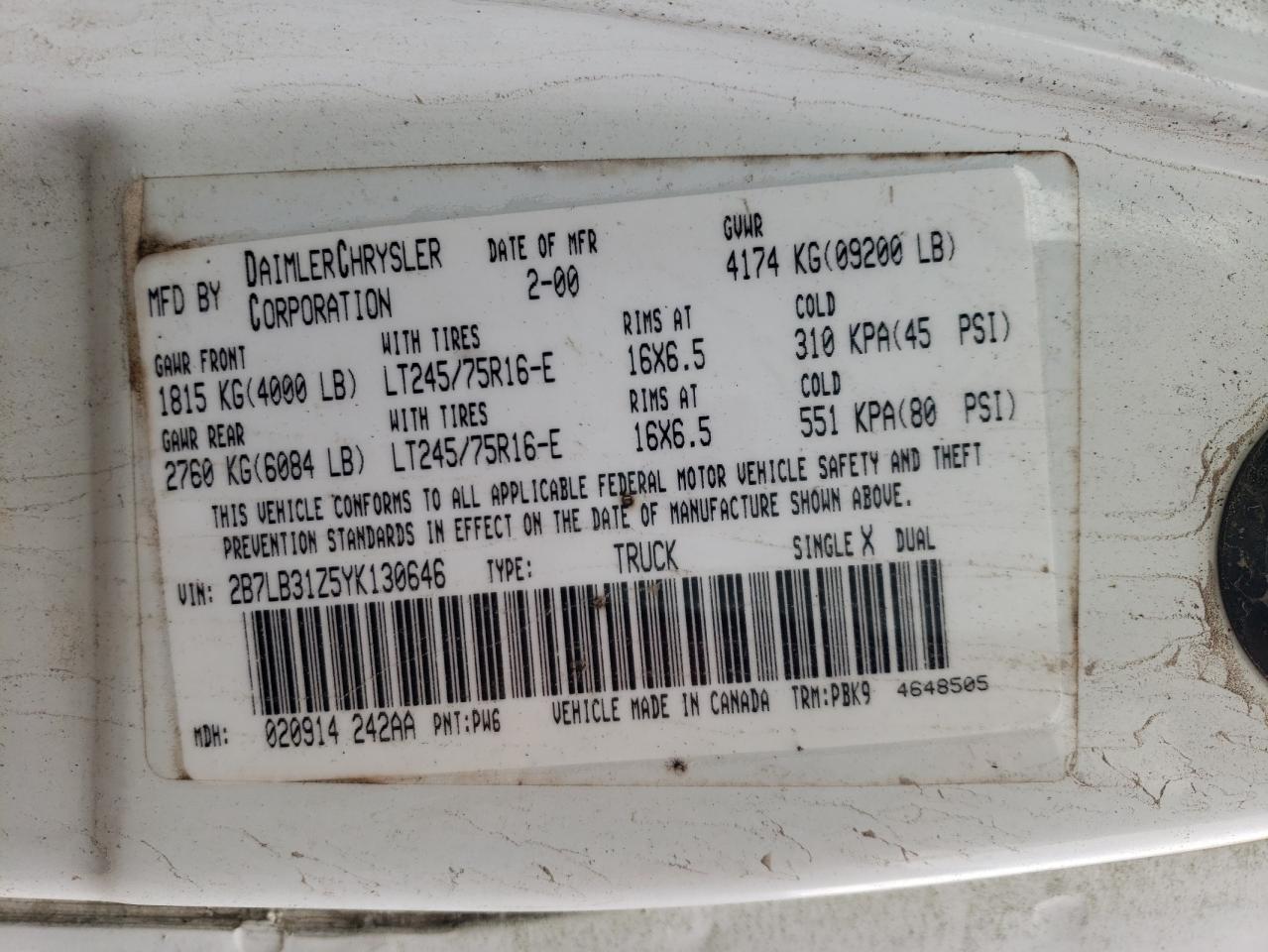 Photo 10 from auction – 2000 DODGE RAM VAN B3 with VIN 2B7LB31Z5YK130646