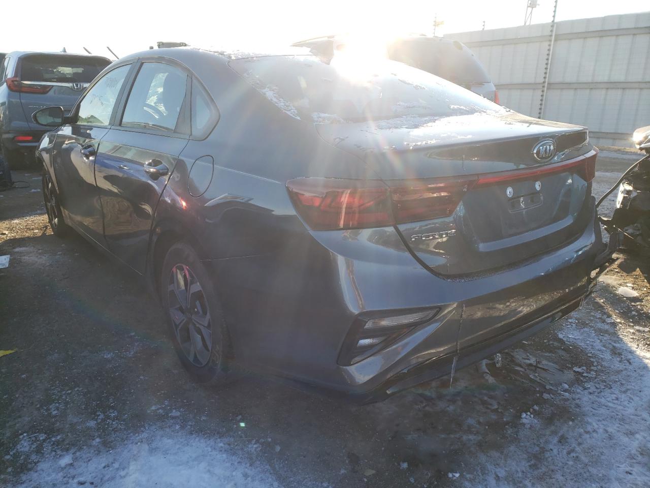Photo 3 from auction – 2020 KIA FORTE FE with VIN 3KPF24AD5LE220839