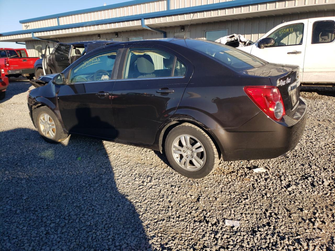 Photo 3 from auction – 2015 CHEVROLET SONIC LT with VIN 1G1JC5SH9F4220677