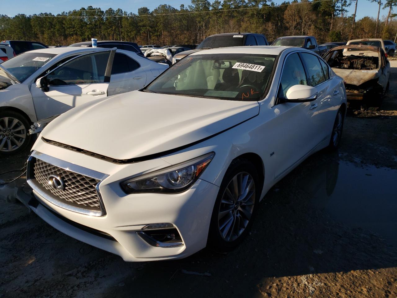 Photo 2 from auction – 2018 INFINITI Q50 LUXE with VIN JN1EV7AP1JM362105