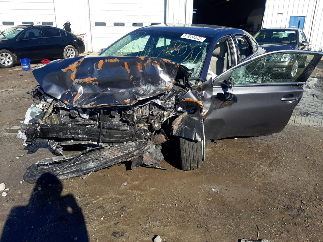 Photo 9 from auction – 2014 TOYOTA AVALON BAS with VIN 4T1BK1EB0EU108620