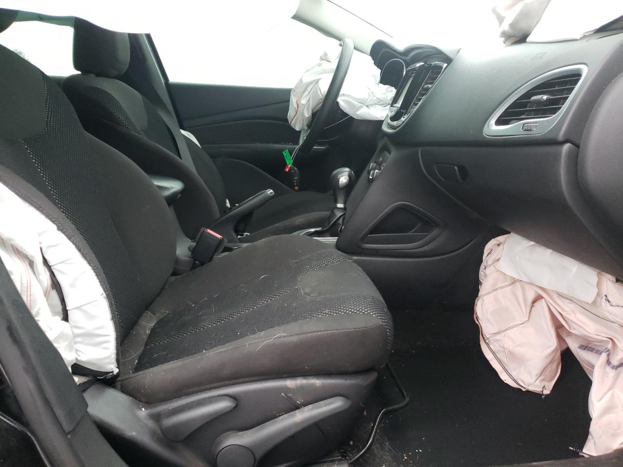 Photo 5 from auction – 2016 DODGE DART SE with VIN 1C3CDFAA4GD625147