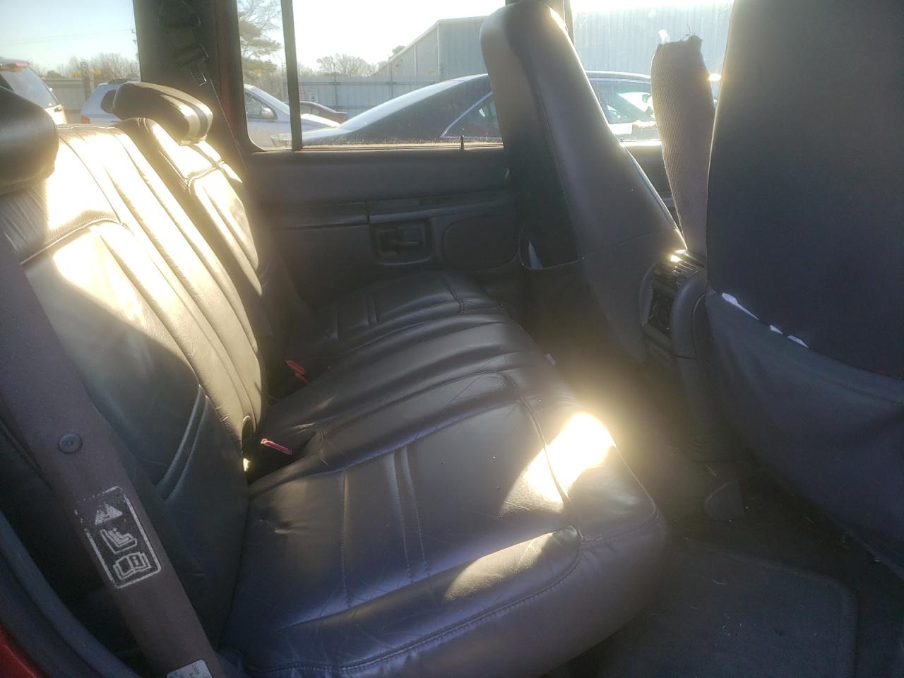 Photo 6 from auction – 2000 FORD EXPLORER X with VIN 1FMZU63E3YZA21059