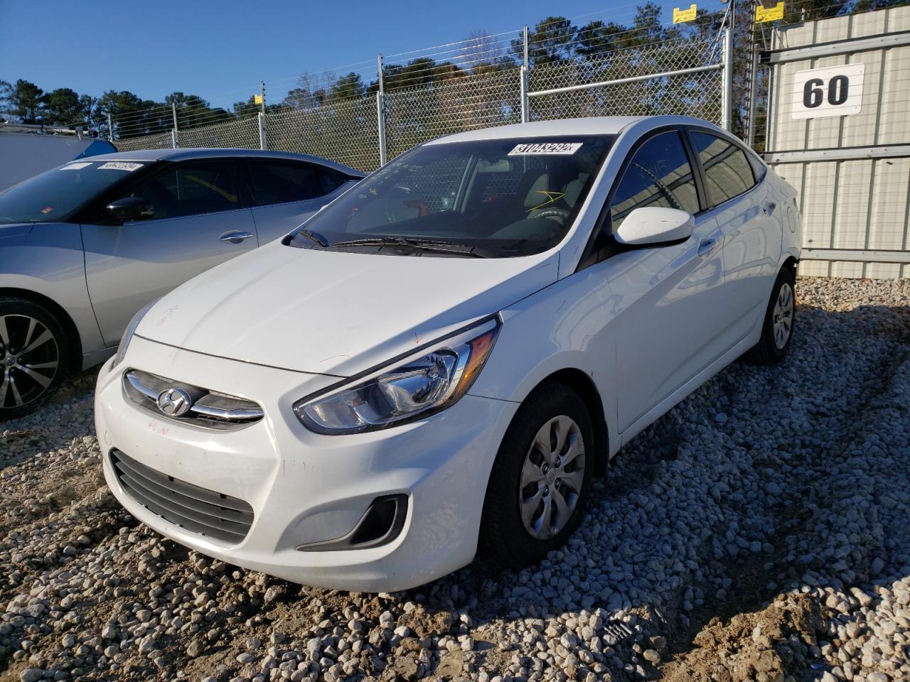 Photo 2 from auction – 2016 HYUNDAI ACCENT SE with VIN KMHCT4AE8GU162768