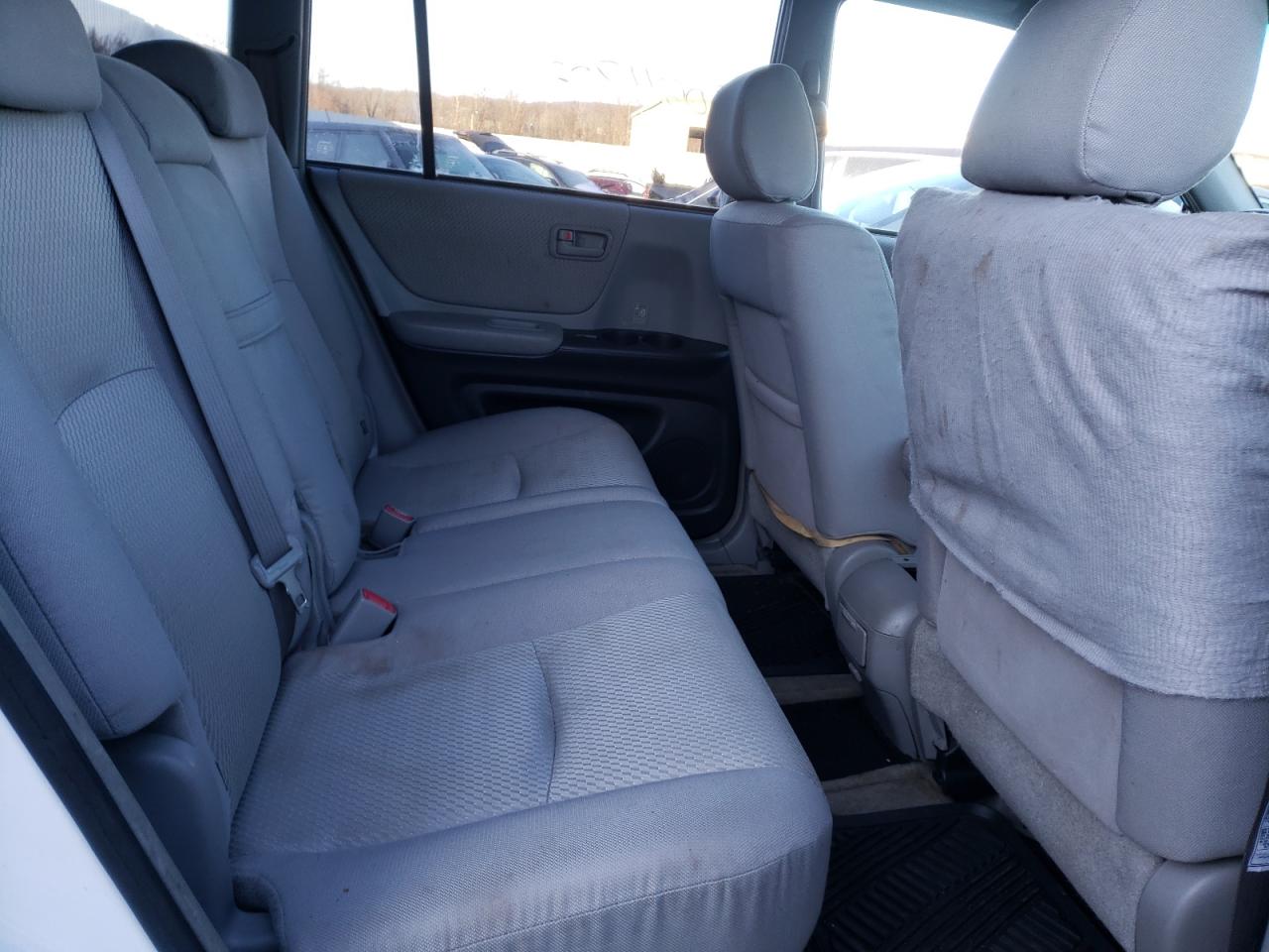 Photo 6 from auction – 2004 TOYOTA HIGHLANDER with VIN JTEHD21A140029857