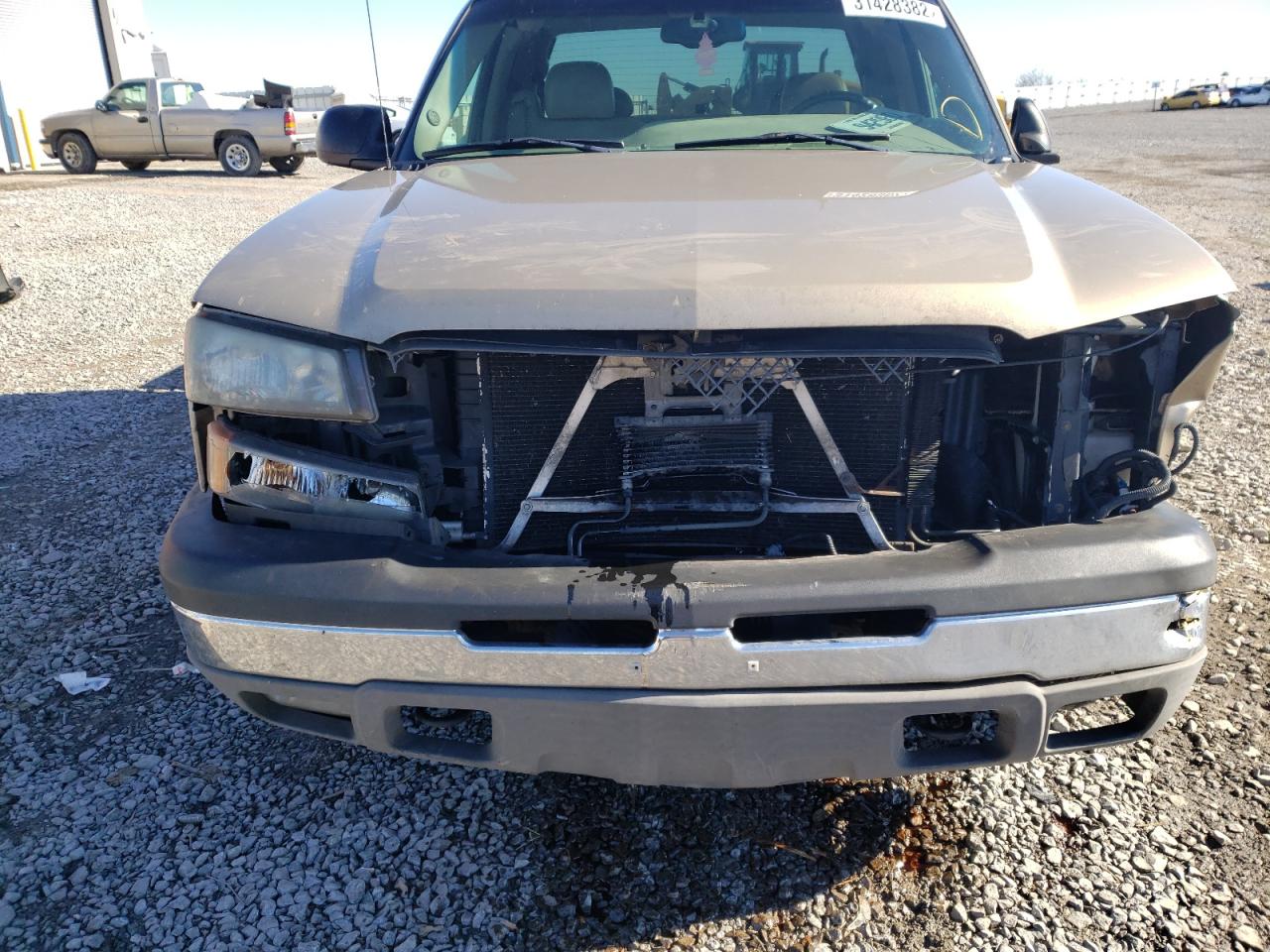 Photo 9 from auction – 2003 CHEVROLET SILVERADO with VIN 1GCEK19T83E297058