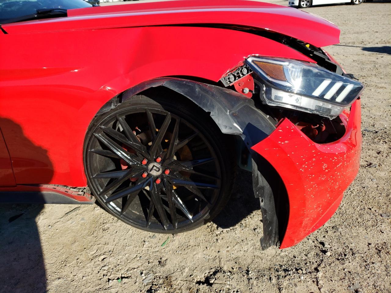 Photo 9 from auction – 2017 FORD MUSTANG with VIN 1FA6P8AM7H5207950
