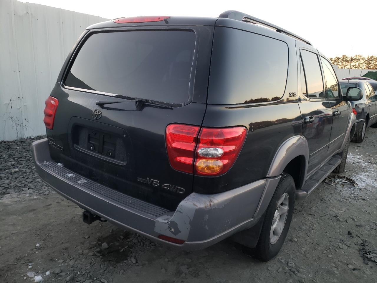 Photo 4 from auction – 2002 TOYOTA SEQUOIA SR with VIN 5TDBT44A42S087461